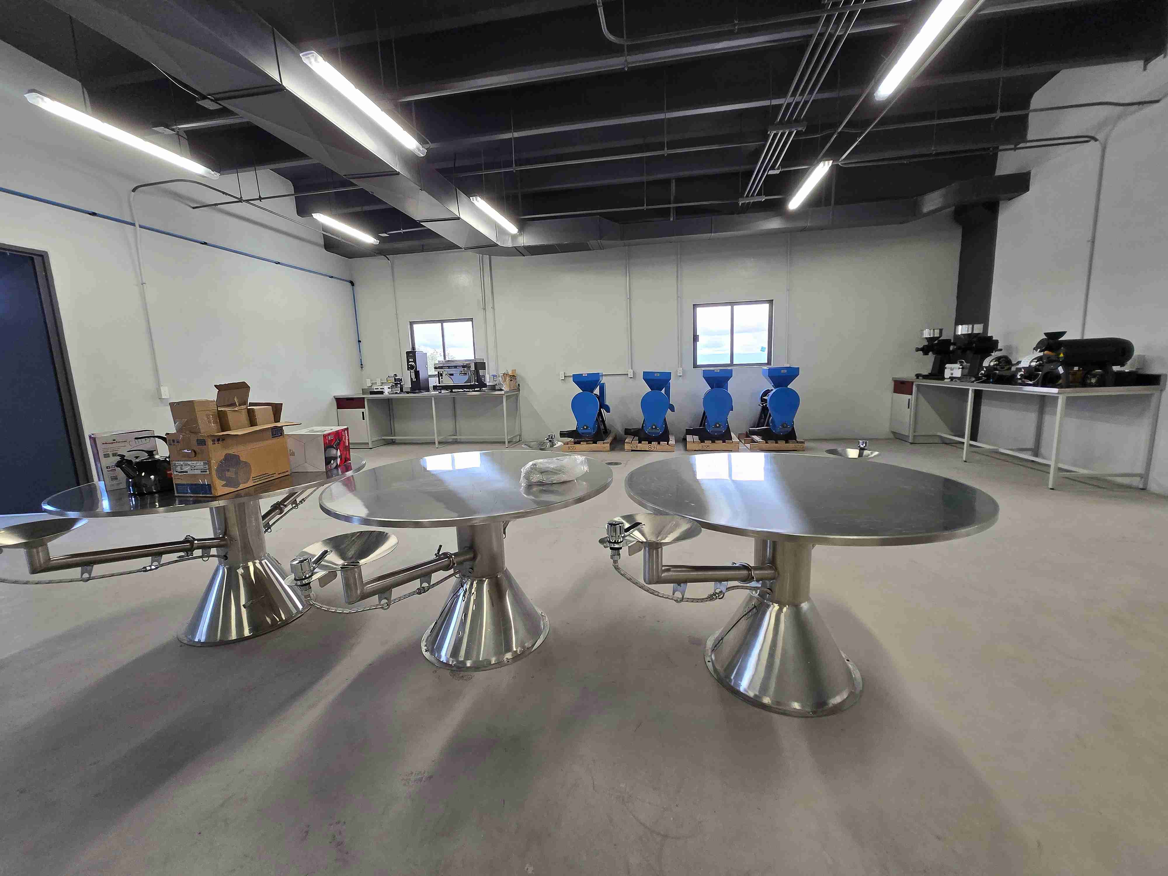 Más equipo de café